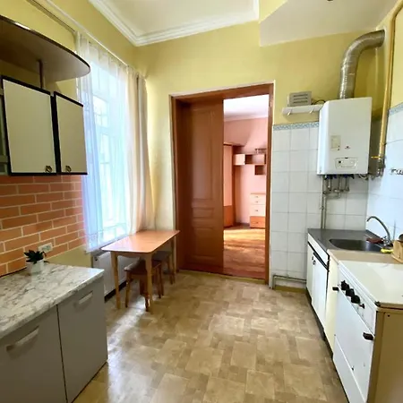 Lejlighed вул огієнка 11 біля залізничного вокзалу *