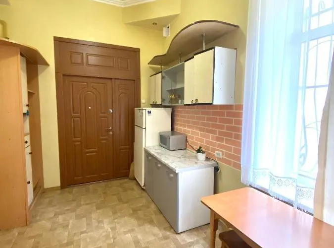 вул огієнка 11 біля залізничного вокзалу アパート