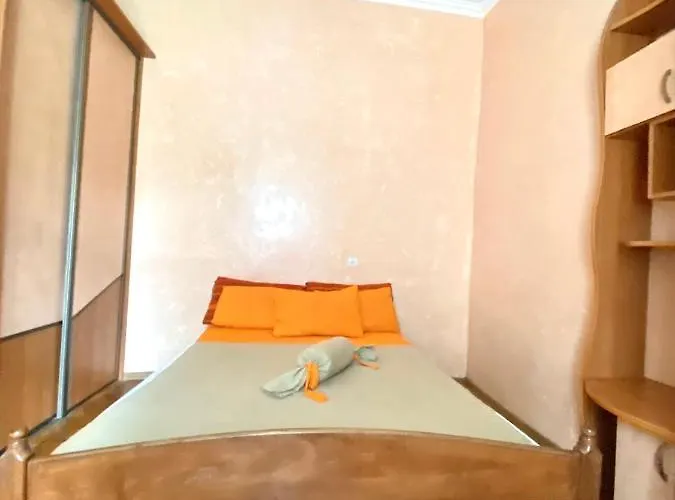 вул огієнка 11 біля залізничного вокзалу リヴィウ