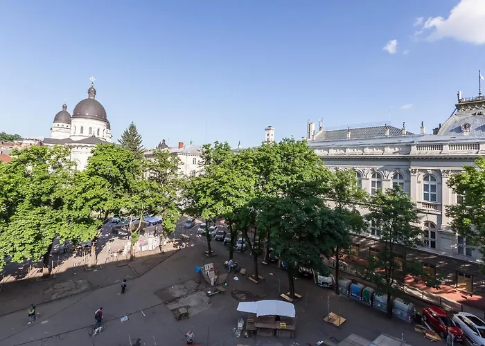 вул огієнка 11 біля залізничного вокзалу